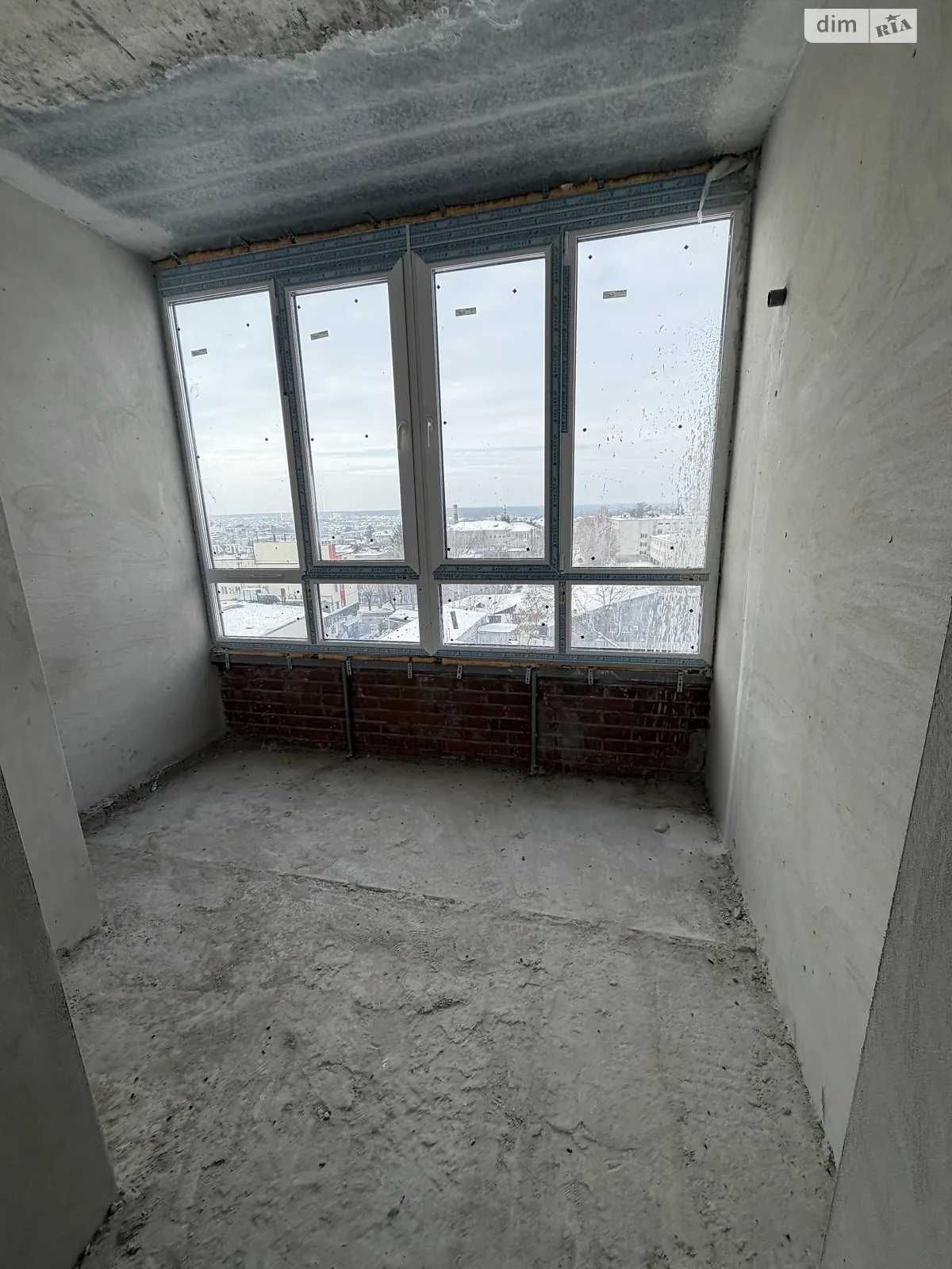 Продается 1-комнатная квартира 47 кв. м в Житомире, ул. Домбровского - фото 1