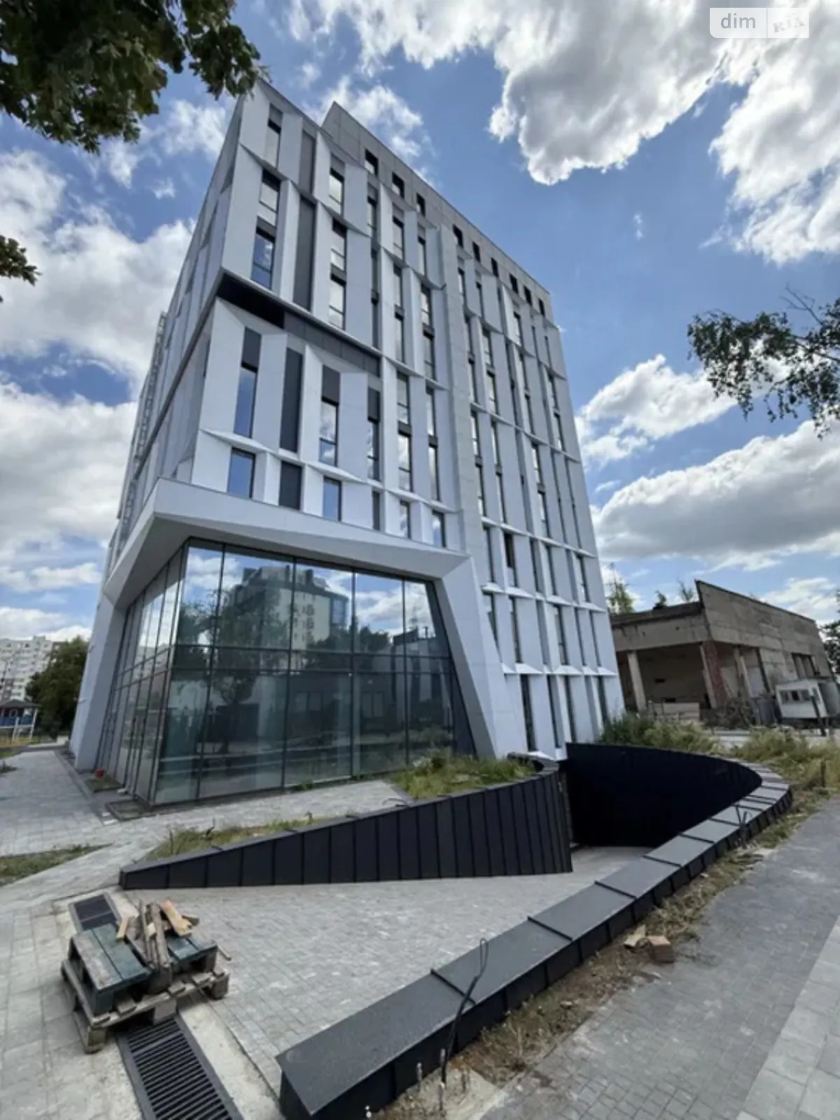 Продается 2-комнатная квартира 59.8 кв. м в Львове, ул. Венгерская, 14Л - фото 1