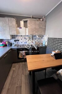 Продажа квартиры, Днепропетровская, Кривой Рог, р‑н. Металлургический, Соборности (Косиора) улица, дом 24