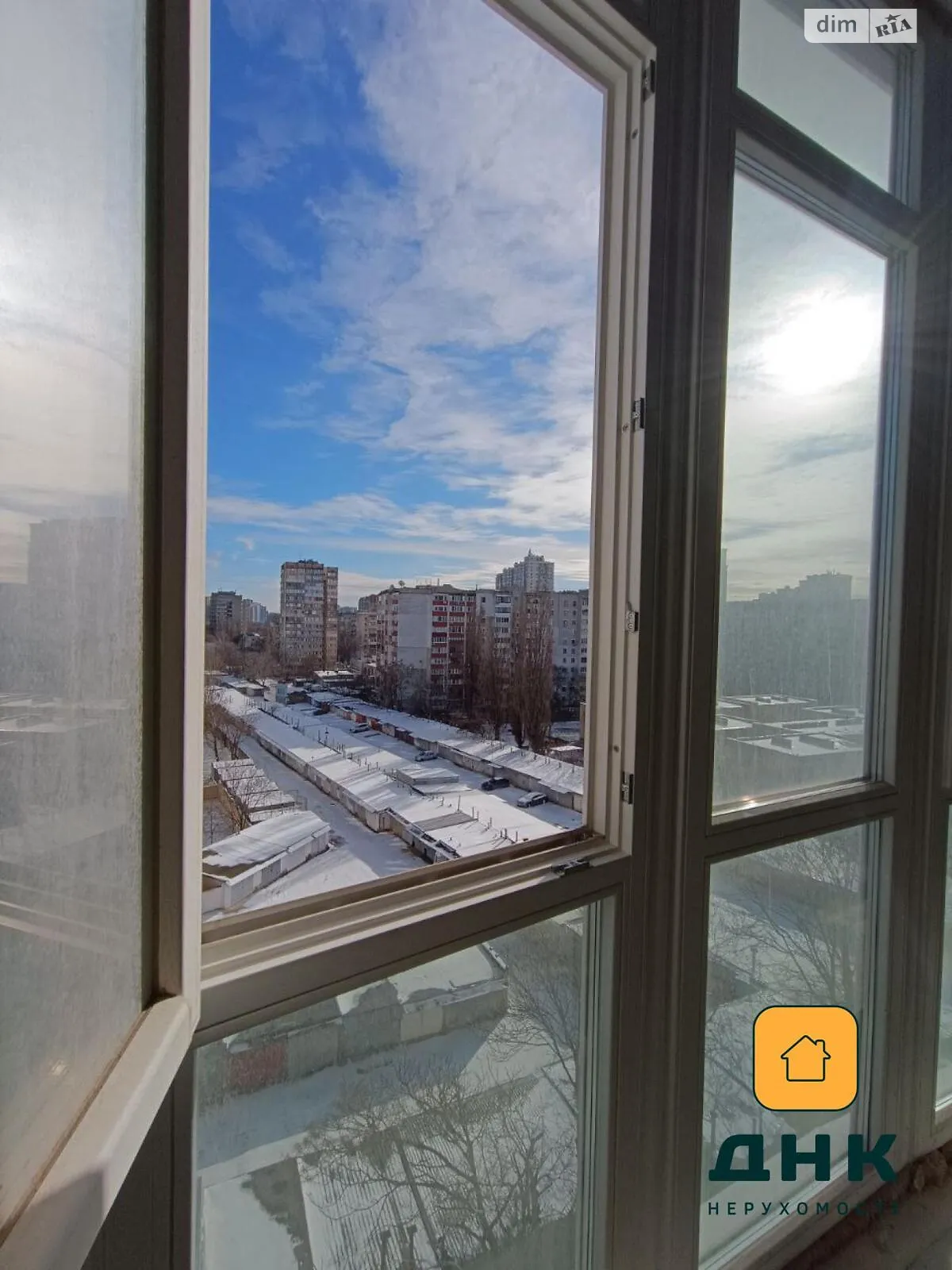 Продается 1-комнатная квартира 47 кв. м в Одессе, просп. Леси Украинки, 19Г - фото 1