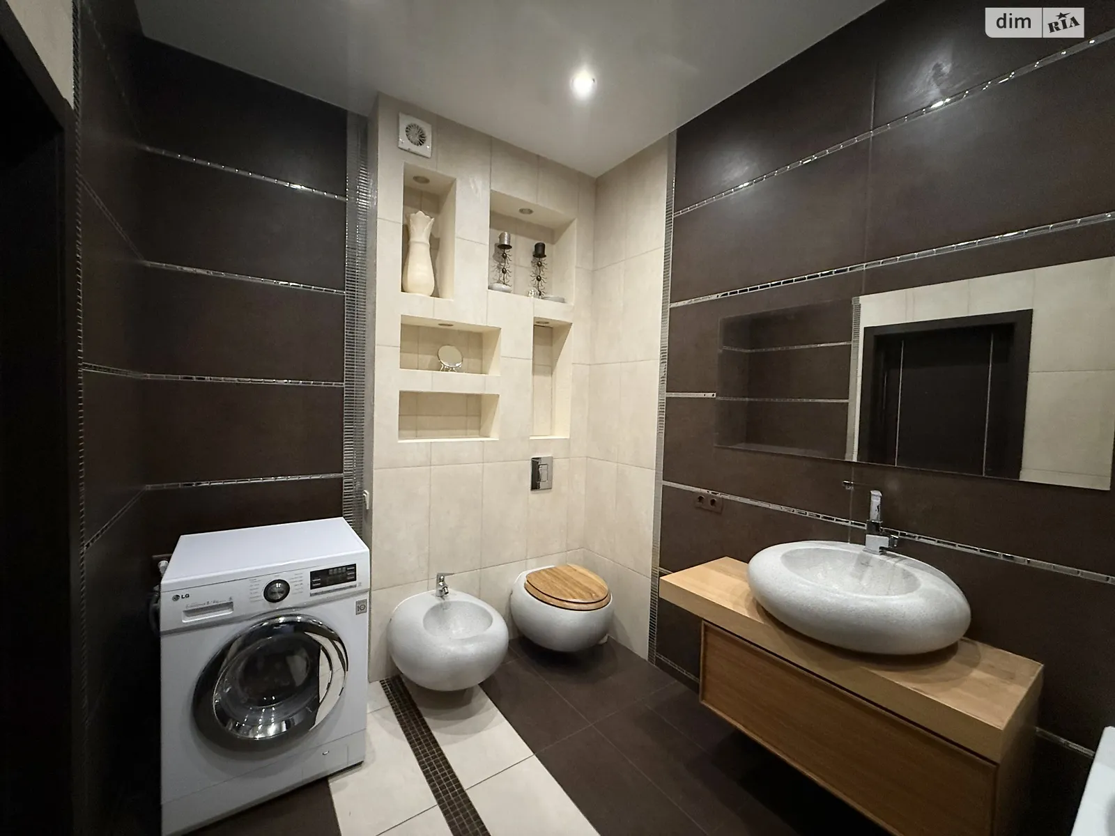 Продается 3-комнатная квартира 124.9 кв. м в Николаеве, ул. Доктора Самойловича - фото 1