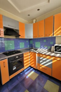 Продаж квартири, Харків, р‑н. 521-ий мікрорайон, ст.м. Салтівська, Нескорених (Героїв Праці) вулиця, буд. 28А