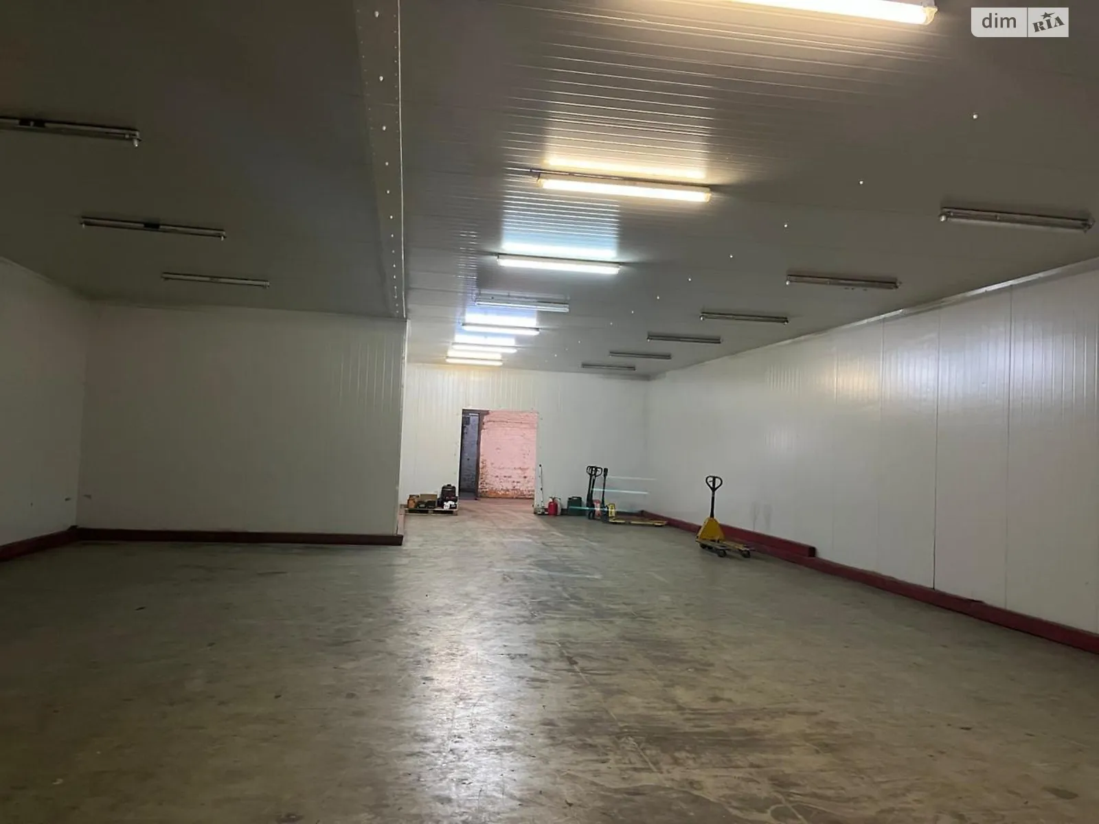 Здається в оренду приміщення вільного призначення 827.3 кв. м в 1-поверховій будівлі, цена: 155000 грн - фото 1