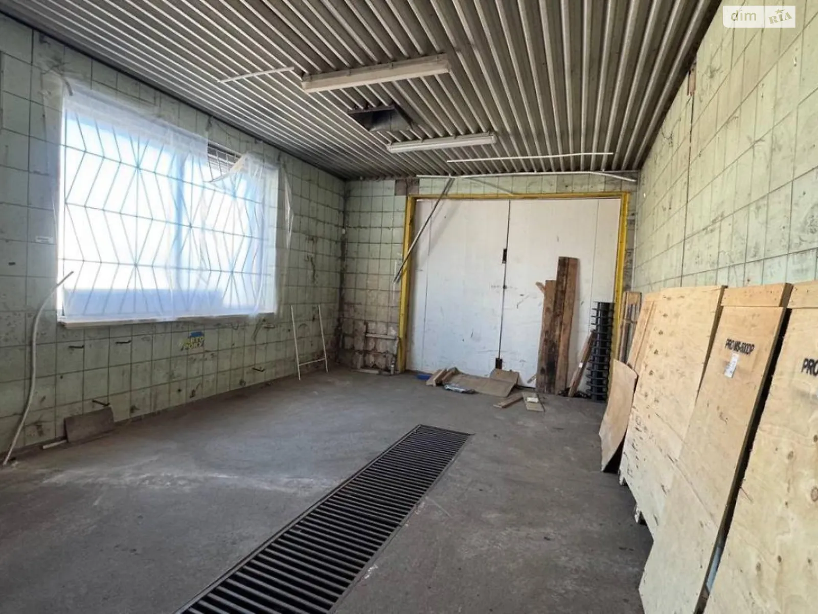 Сдается в аренду помещения свободного назначения 85 кв. м в 1-этажном здании, цена: 10000 грн - фото 1