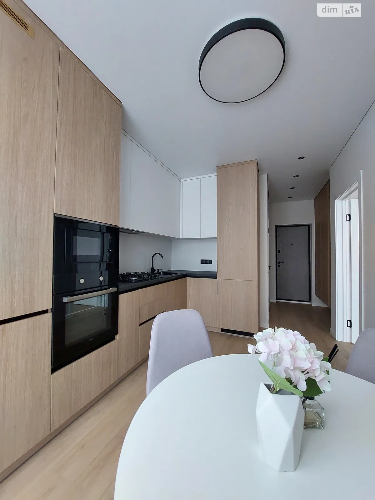 Продается 1-комнатная квартира 34 кв. м в Петропавловской Борщаговке, ул. Каштанова, 1 - фото 1