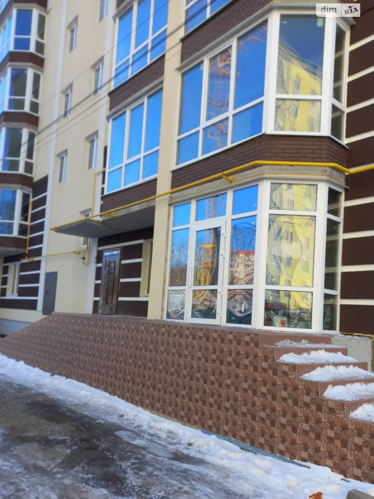 Продается 2-комнатная квартира 69.73 кв. м в Хмельницком, ул. Трудовая, 5/2Б - фото 1