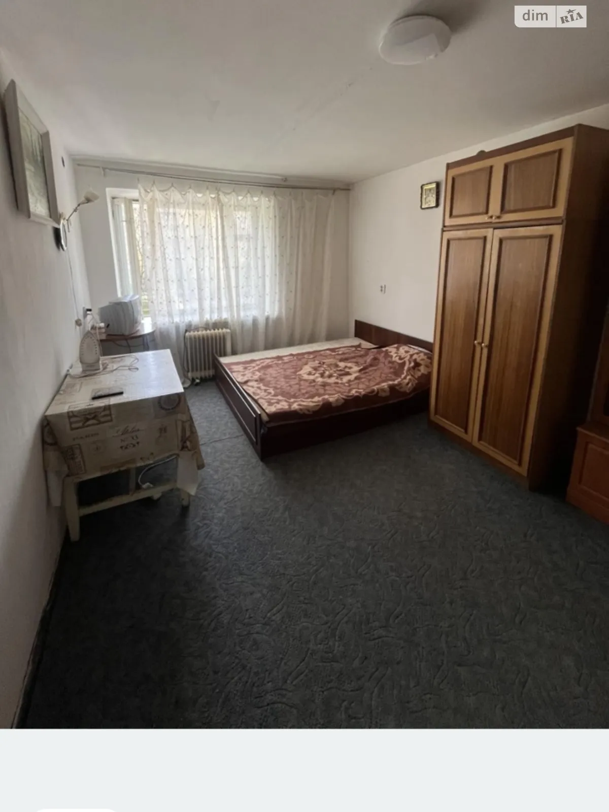 Продається 1-кімнатна квартира 30 кв. м у Ужгороді, вул. Василя Комендаря, 50 - фото 1