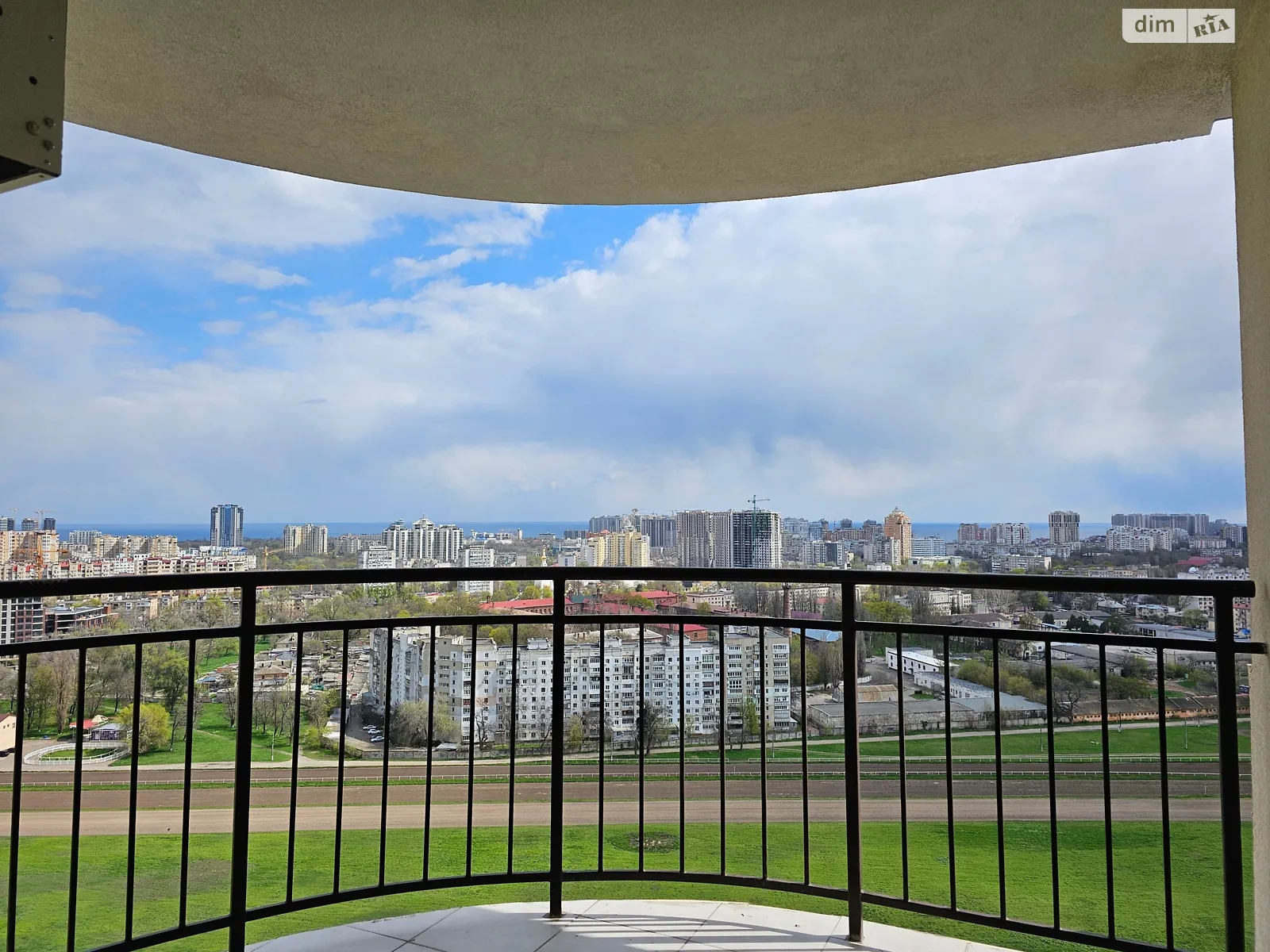 Продається 2-кімнатна квартира 62 кв. м у Одесі, вул. Краснова - фото 1