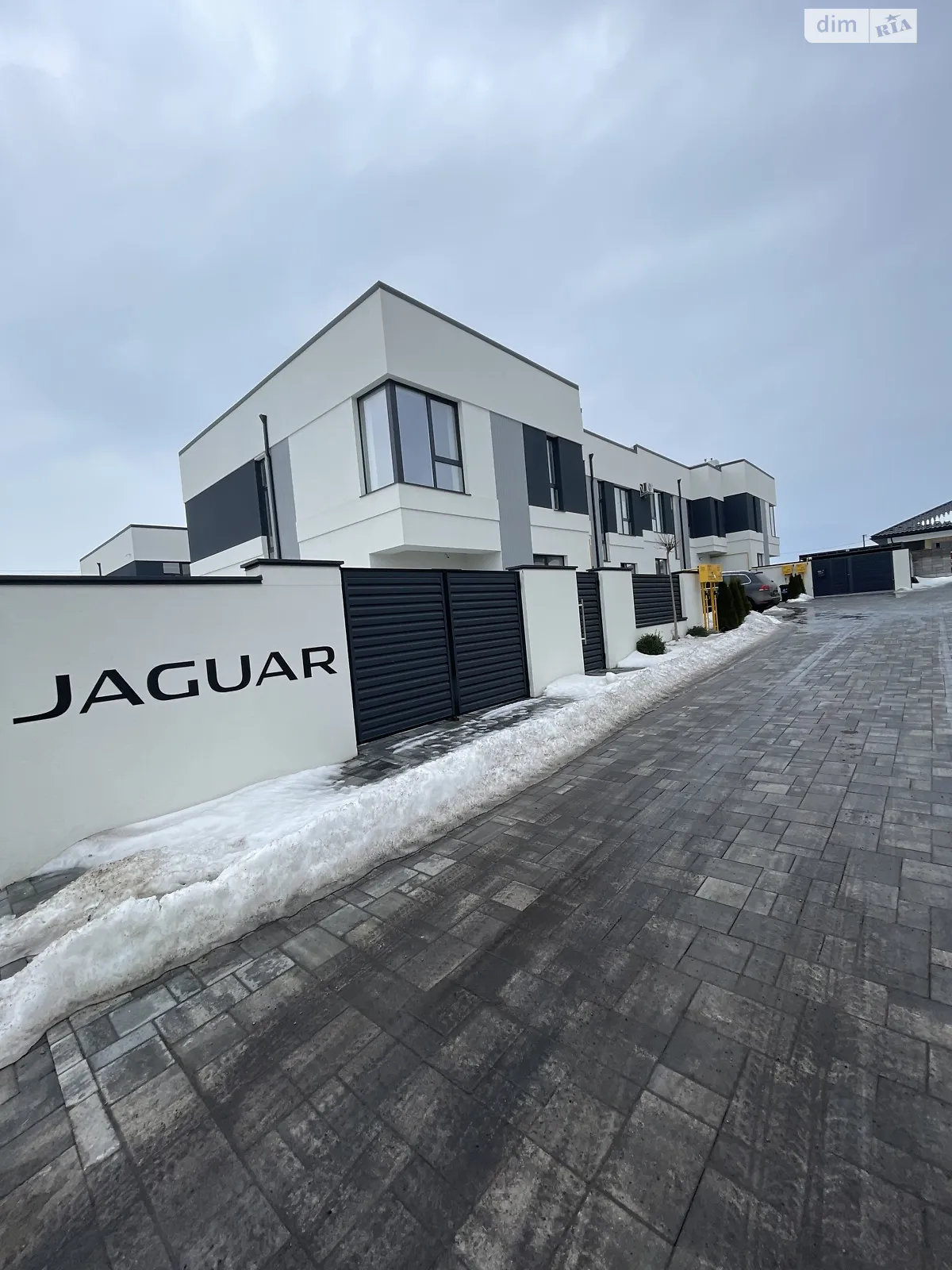 вул. Сергія Голубєва Щасливе Рівне ЖК Amster, цена: 115000 $ - фото 1