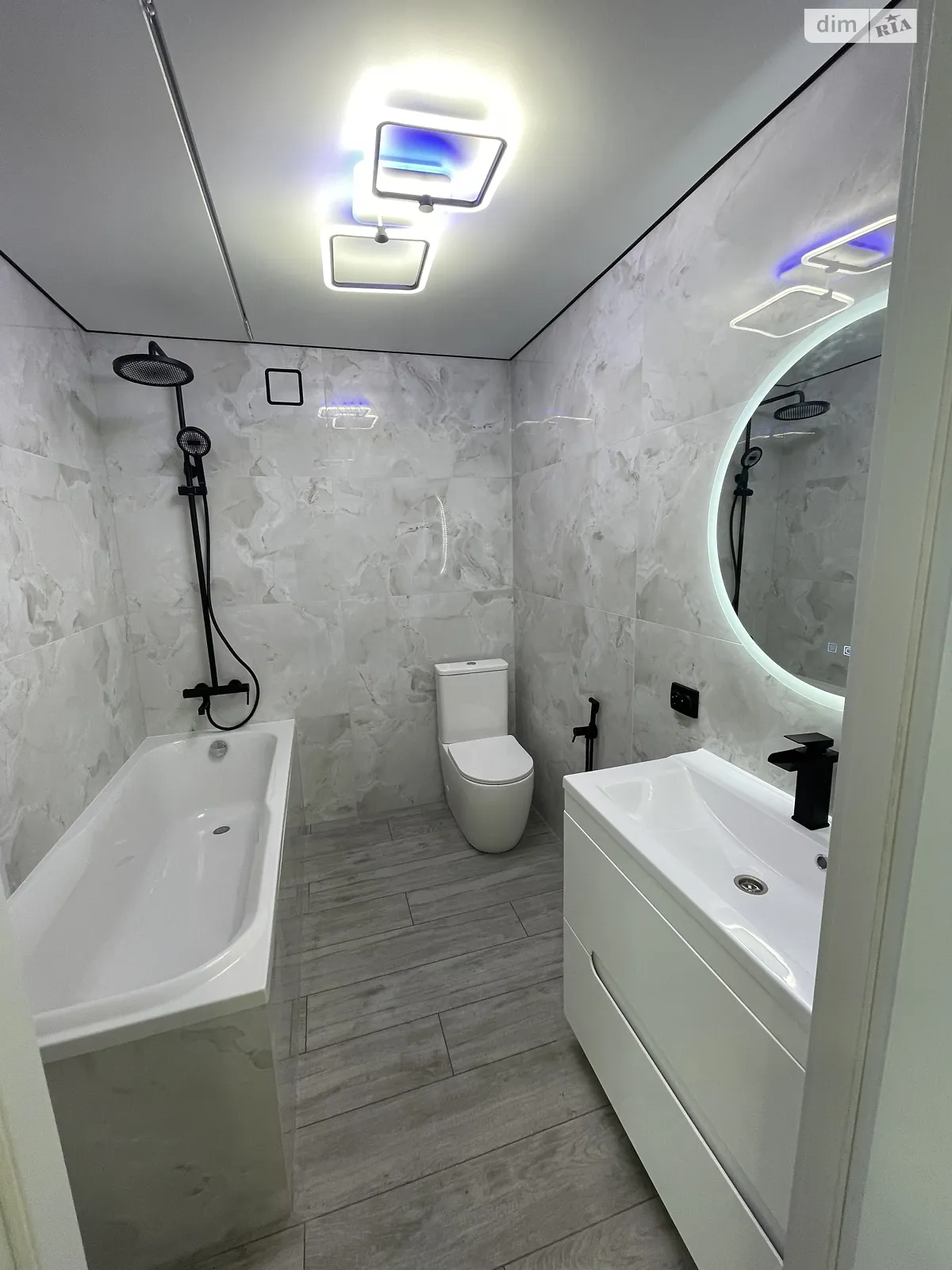 1-кімнатна квартира 40 кв. м у Тернополі, цена: 55500 $ - фото 1