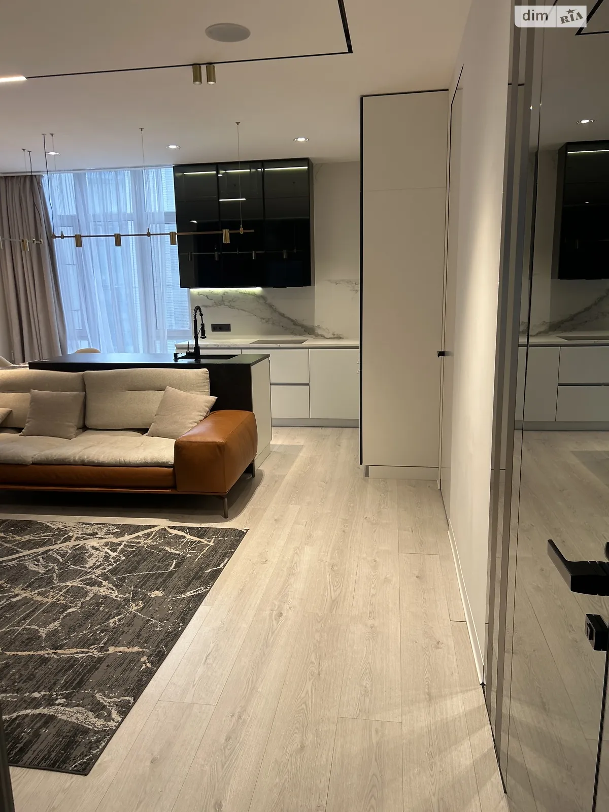 Сдается в аренду 3-комнатная квартира 99 кв. м в Киеве, ул. Саперное Поле, 3 - фото 1