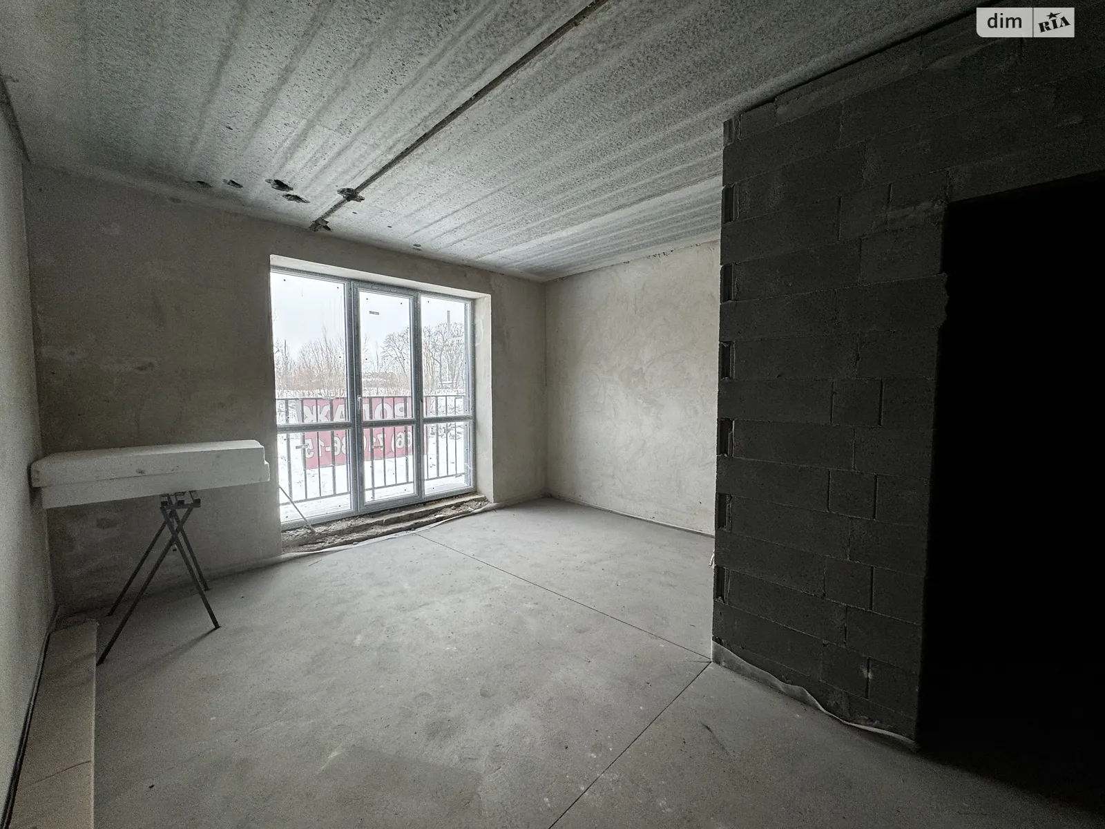 Продается 1-комнатная квартира 30 кв. м в Гостомеле, ул. Молодежная, 11/5 - фото 1