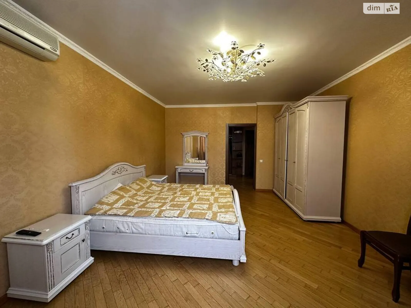 Здається в оренду 2-кімнатна квартира 73 кв. м у Києві, вул. Бориса Гмирі, 6 - фото 1