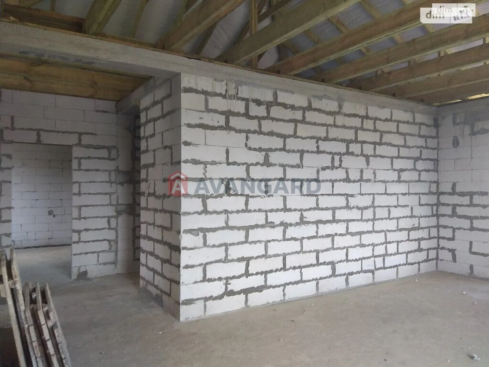 Продається одноповерховий будинок 125 кв. м з бесідкою, цена: 85500 $ - фото 1