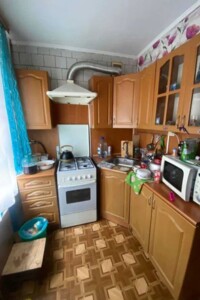 Продаж квартири, Київська, Макарів, р‑н. Макарів, Фастівська (Ватутіна) вулиця