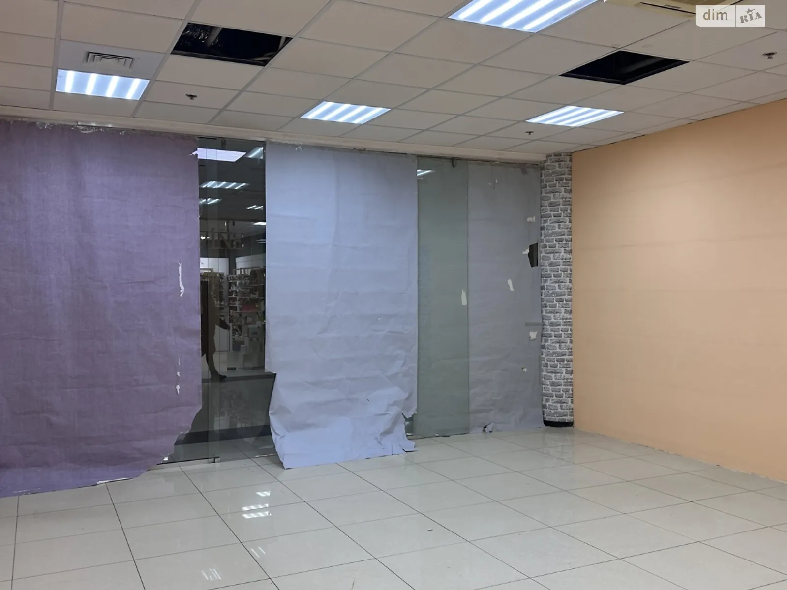 Сдается в аренду объект сферы услуг 40 кв. м в 5-этажном здании, цена: 32000 грн - фото 1