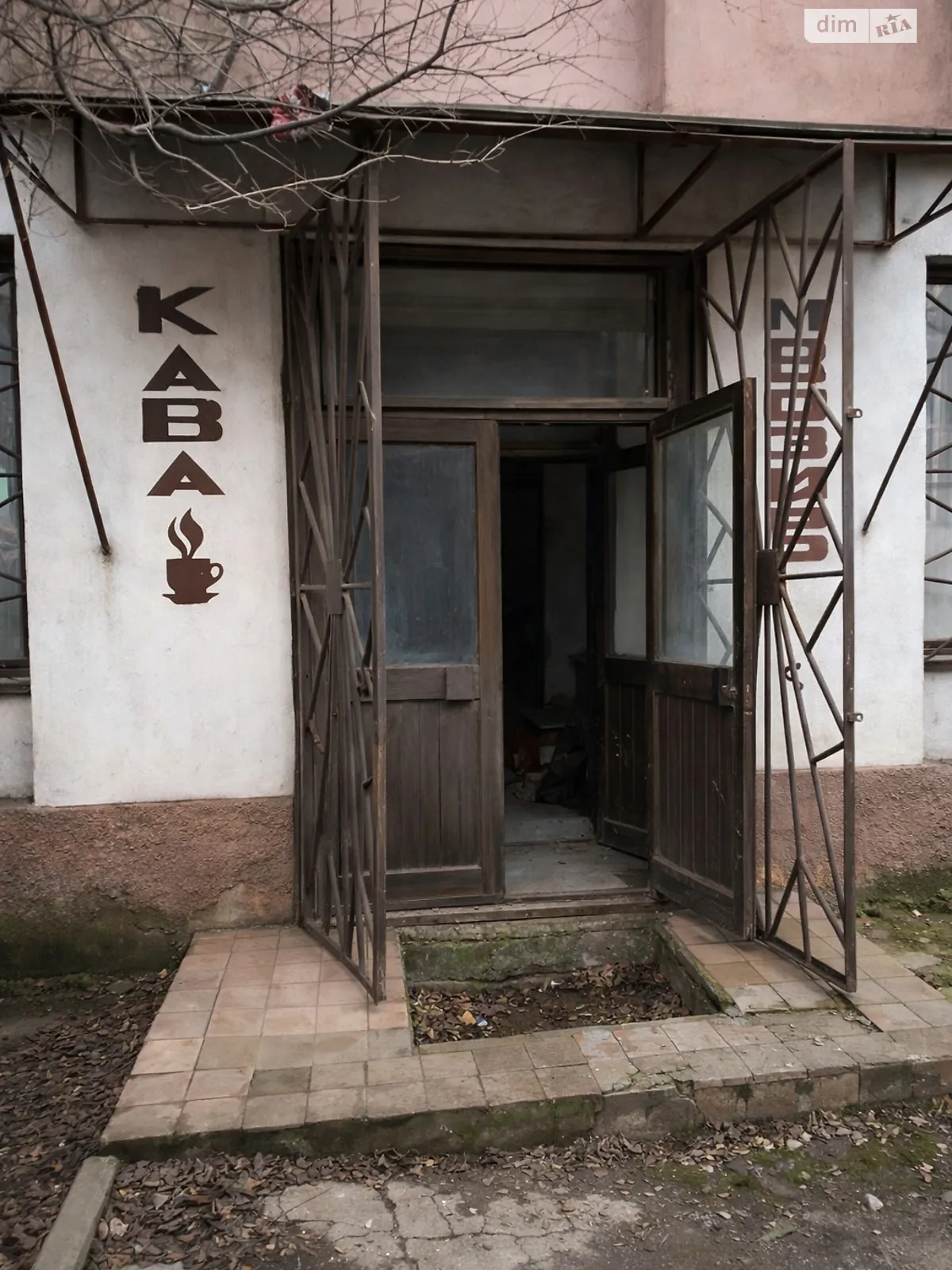 Продається приміщення вільного призначення 128 кв. м в 5-поверховій будівлі, цена: 64000 $ - фото 1