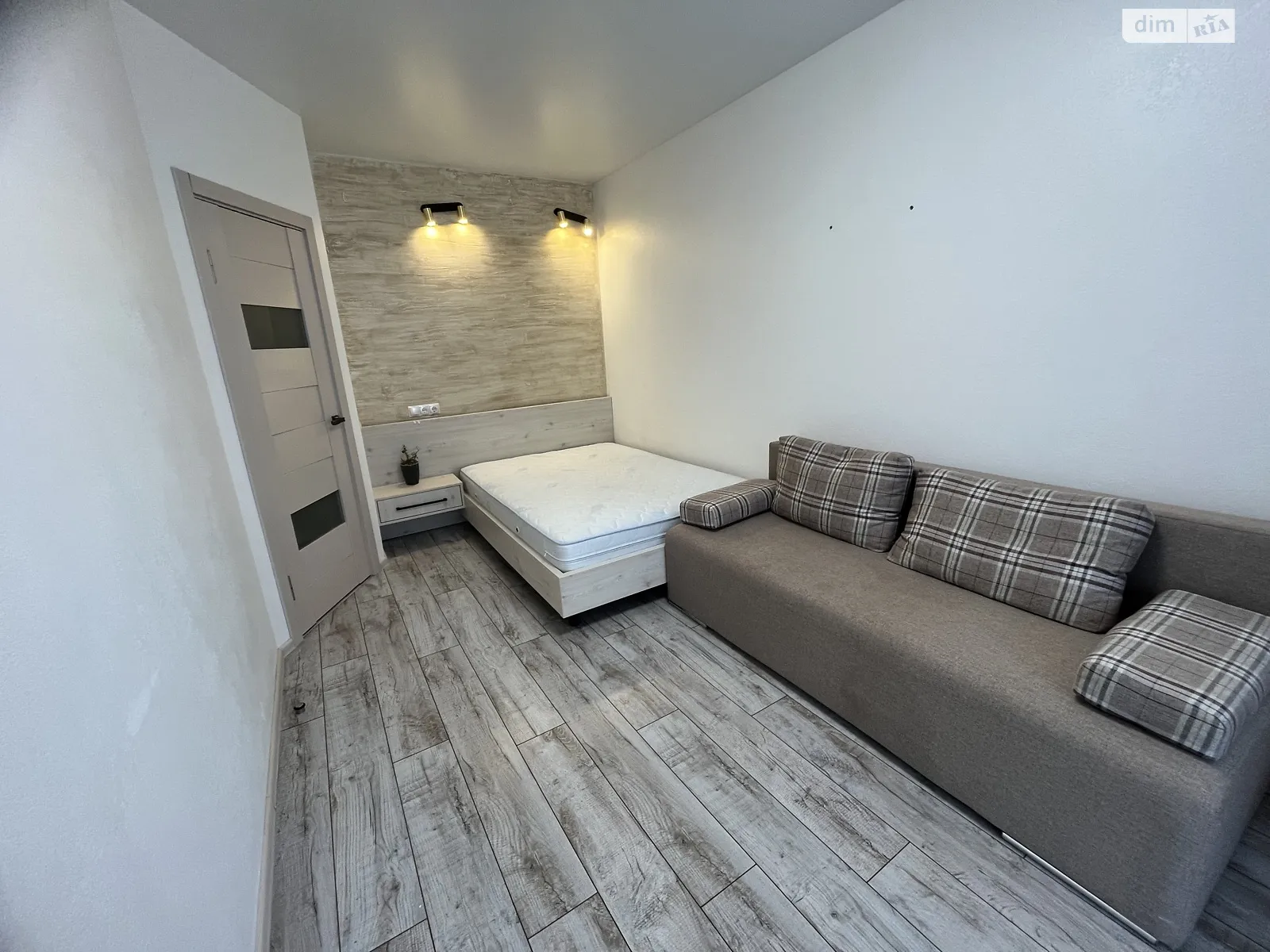 Сдается в аренду 1-комнатная квартира 41 кв. м в Хмельницком, ул. Подольская, 10/4 - фото 1