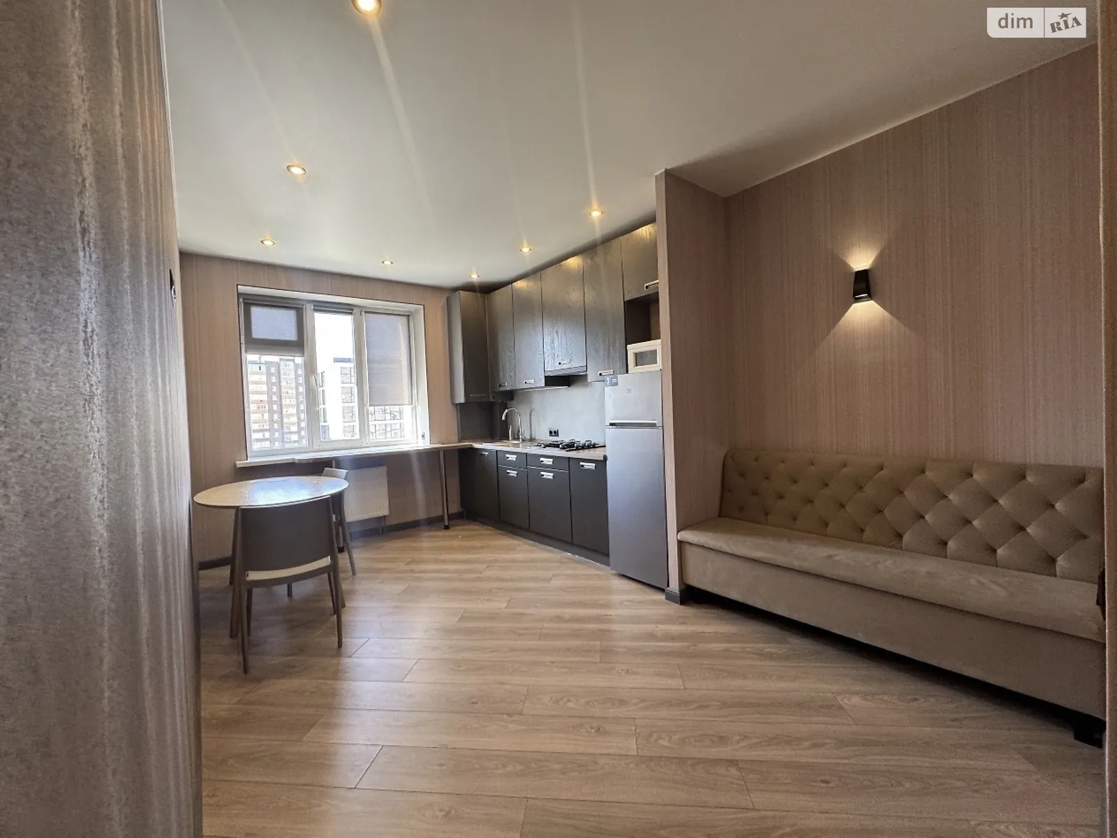 Сдается в аренду 1-комнатная квартира 48 кв. м в Хмельницком, ул. Кармелюка - фото 1