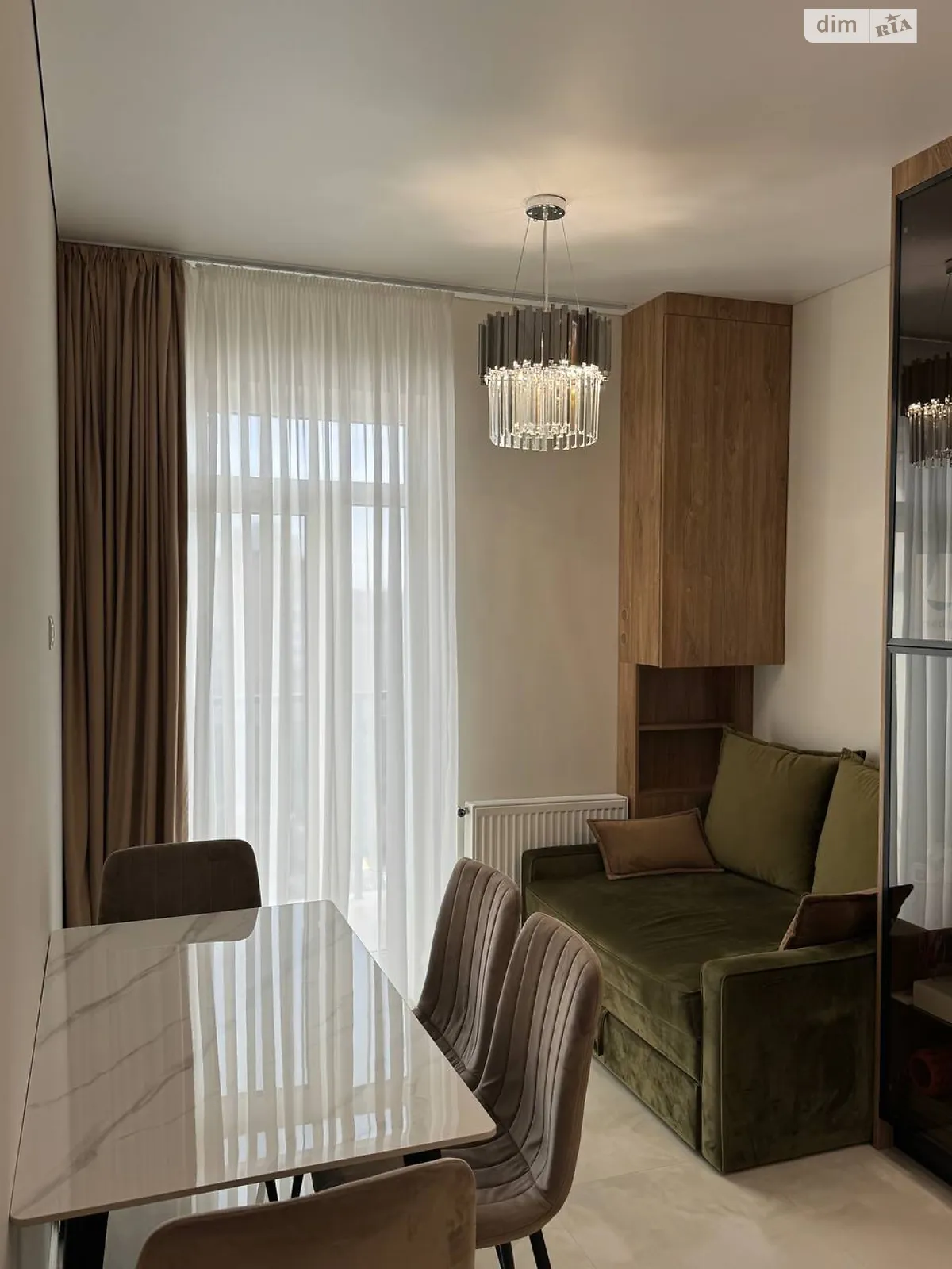 Продается 1-комнатная квартира 42 кв. м в Ужгороде, цена: 90000 $ - фото 1