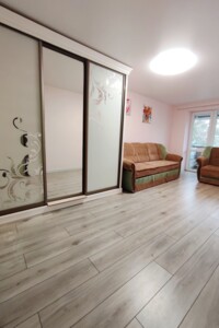 Продаж квартири, Рівне, р‑н. Чайка, Генерала Безручка проспект, буд. 4