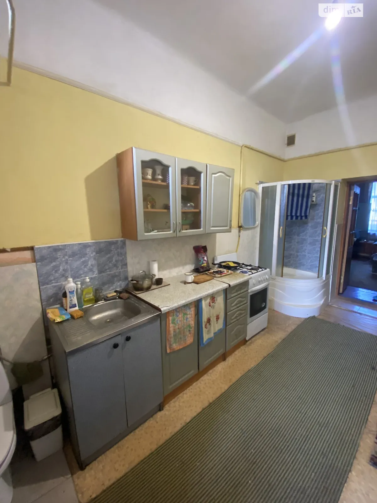 Продается 1-комнатная квартира 27 кв. м в Львове, ул. Кульпарковская - фото 1