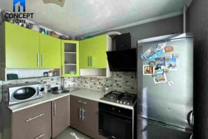 Продаж квартири, Дніпро, Янтарна вулиця, буд. 40