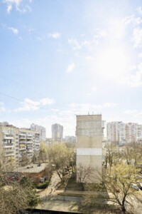 Продаж квартири, Одеса, р‑н. Приморський, Фонтанська дорога