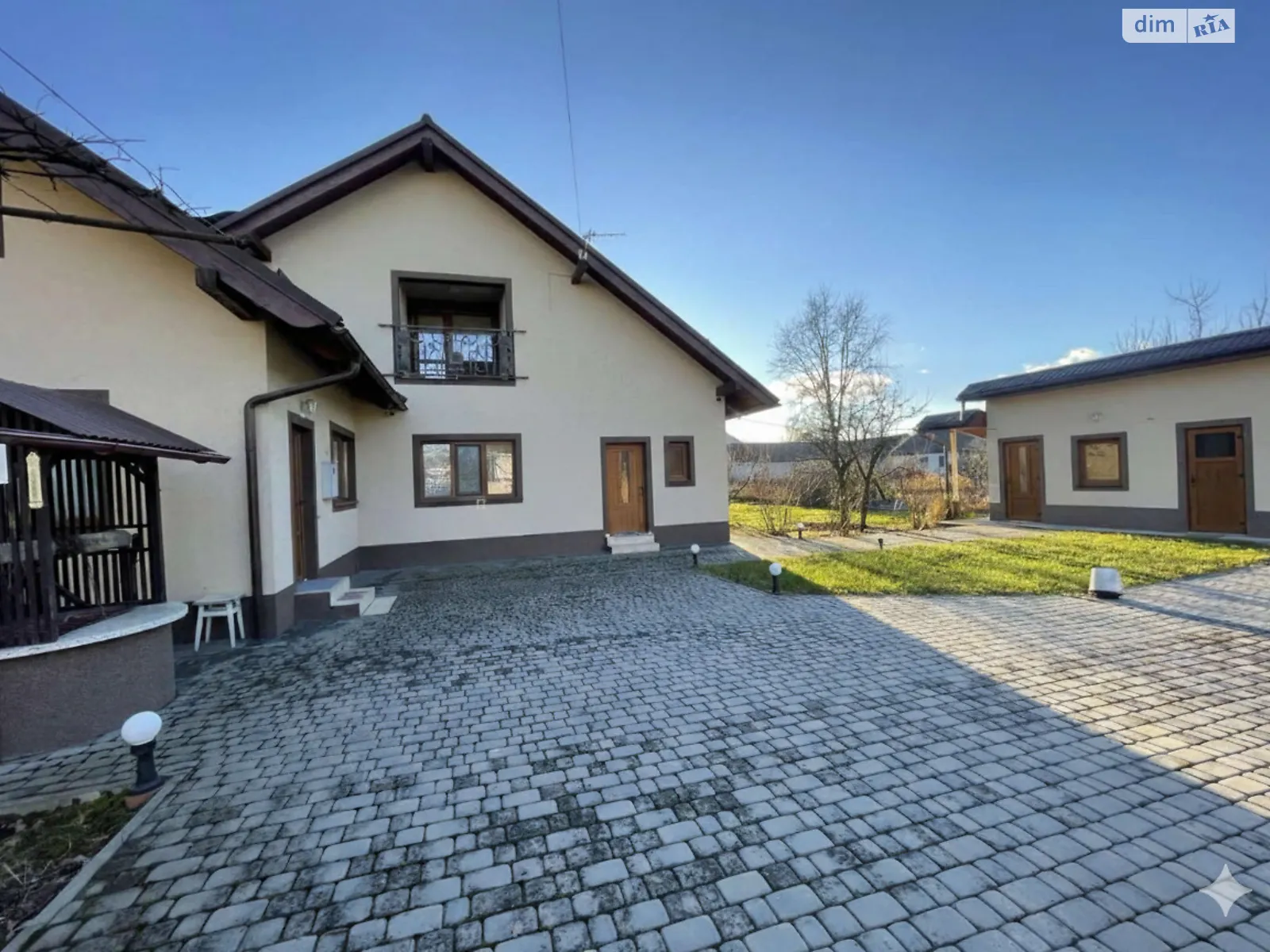 Продается дом на 2 этажа 161.8 кв. м с участком, цена: 120000 $ - фото 1