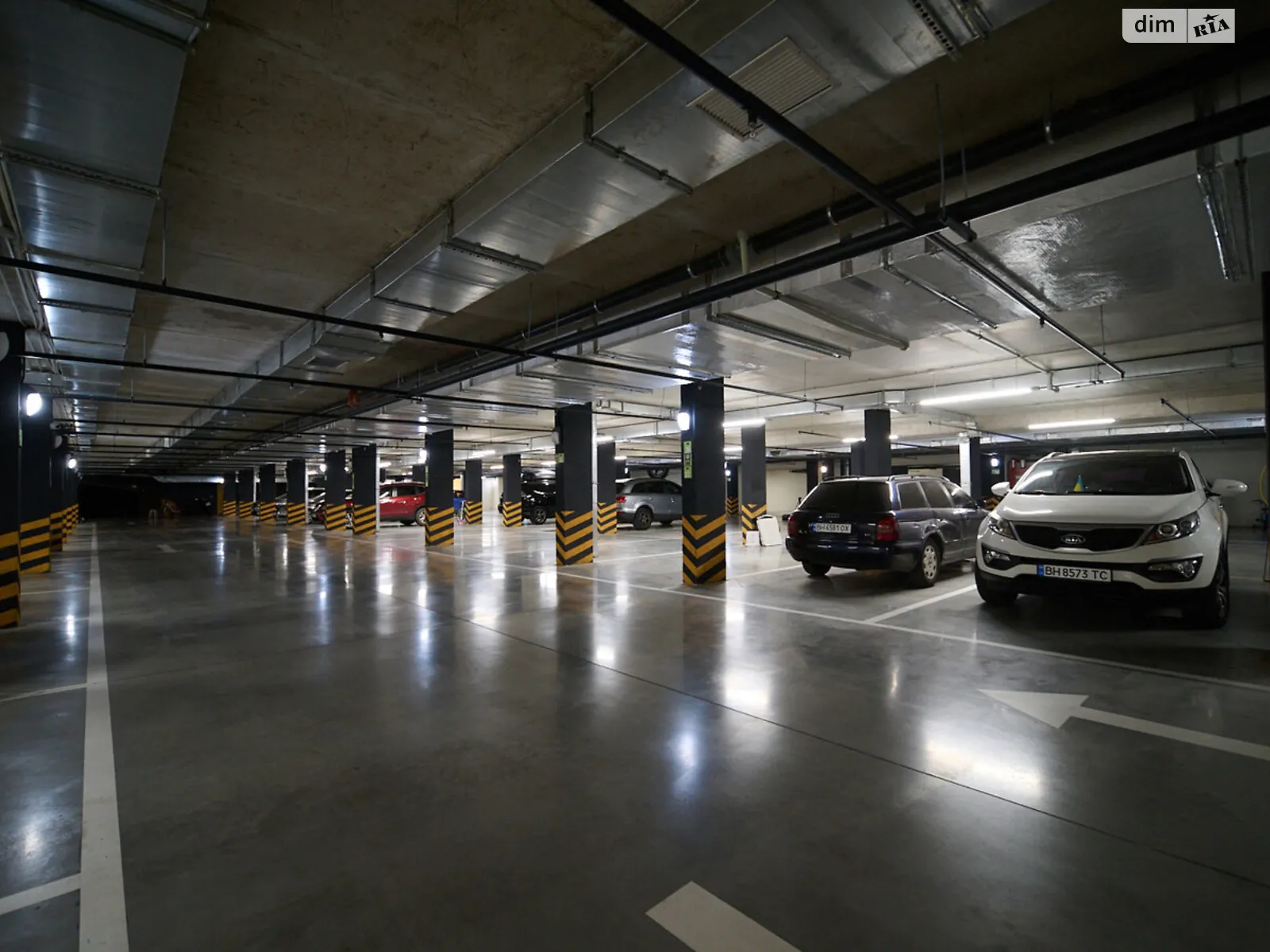 Продается 2-комнатная квартира 69.6 кв. м в Лиманке, ул. Академика Вильямса, 93/1 - фото 1