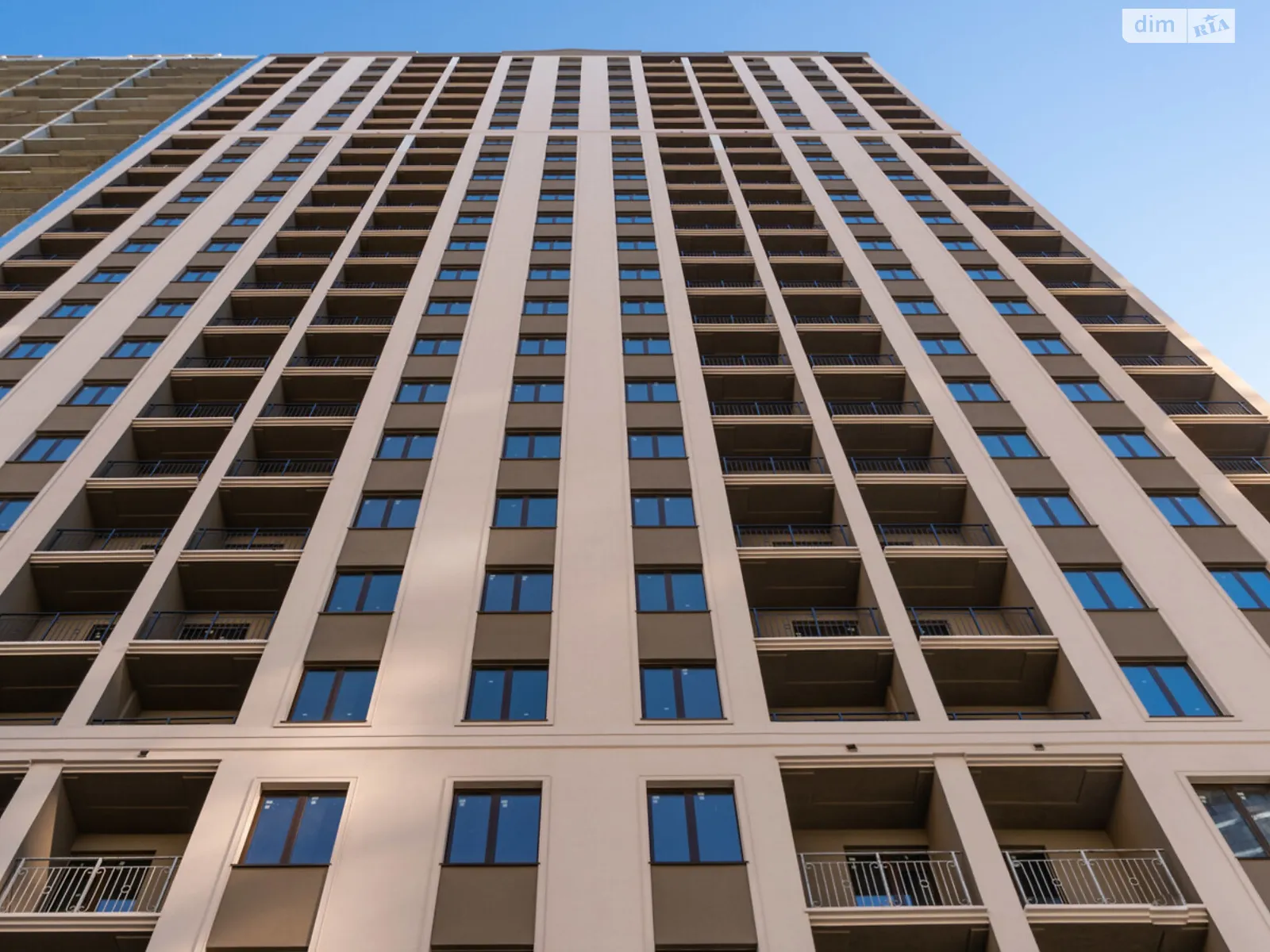 Продается 2-комнатная квартира 65.9 кв. м в Одессе, ул. Генуэзская, 1Ж - фото 1