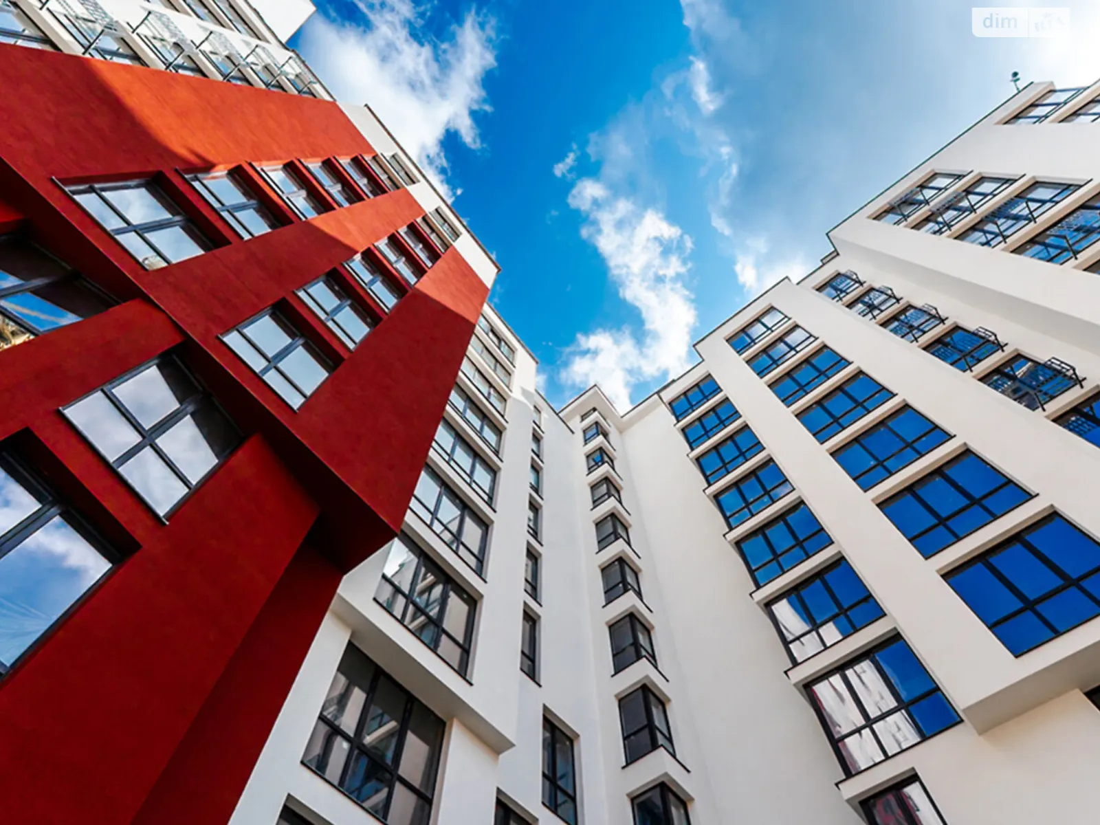 Продается 2-комнатная квартира 61 кв. м в Ивано-Франковске, ул. Химиков, 29А - фото 1