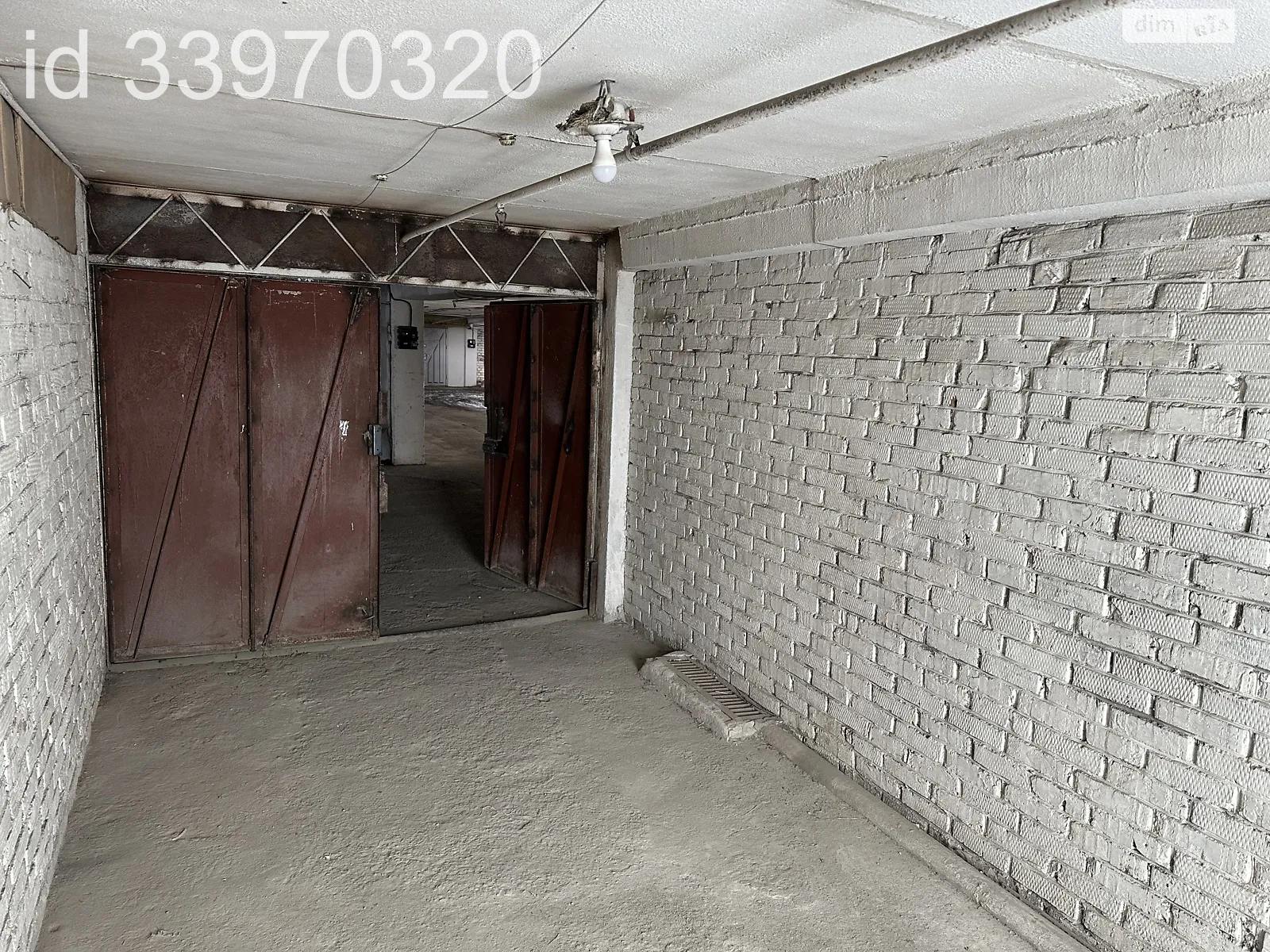 Здається в оренду окремий гараж під легкове авто на 18 кв. м, цена: 400 грн - фото 1