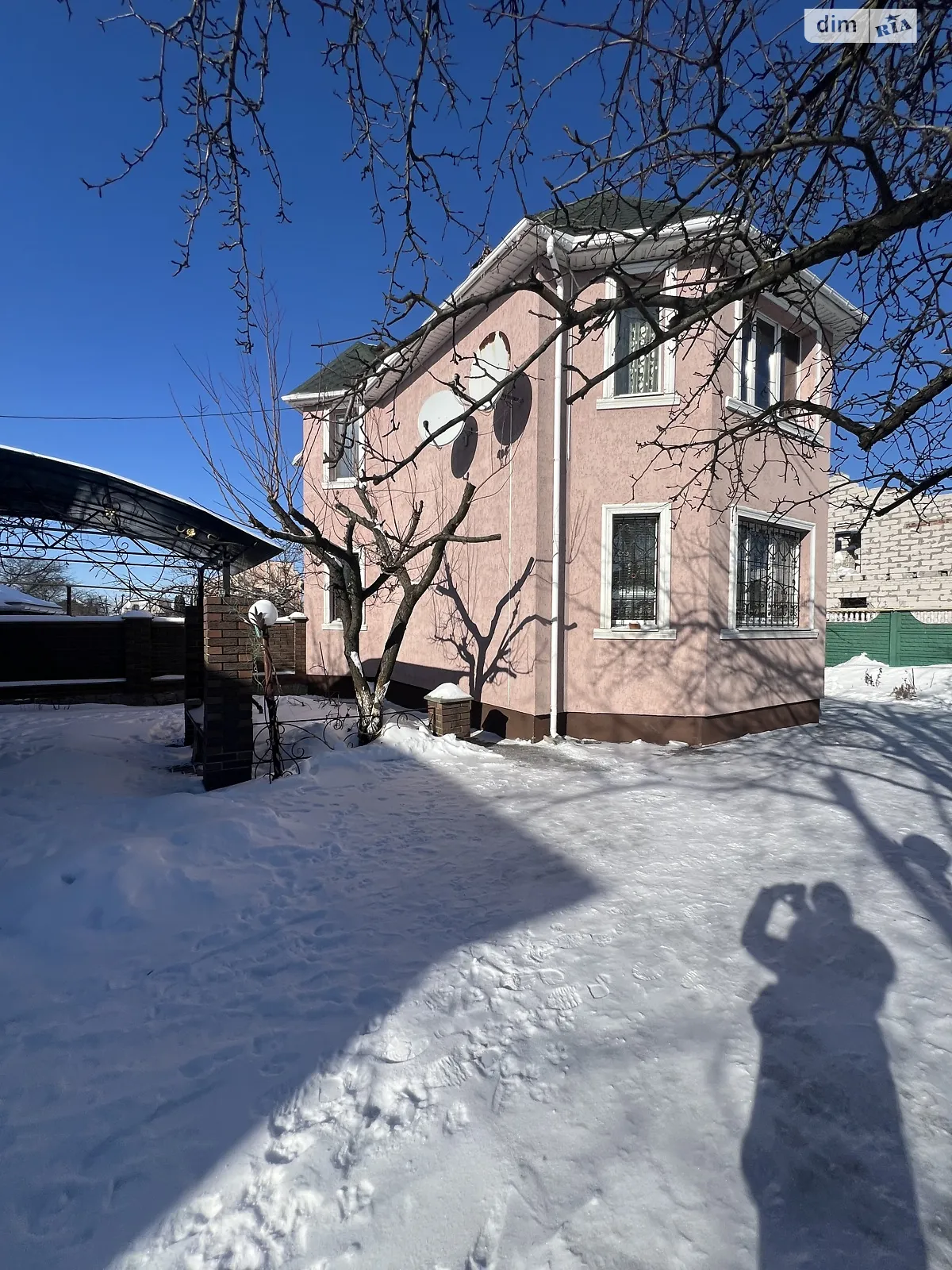 Продается дом на 2 этажа 118.6 кв. м с подвалом, цена: 135000 $ - фото 1