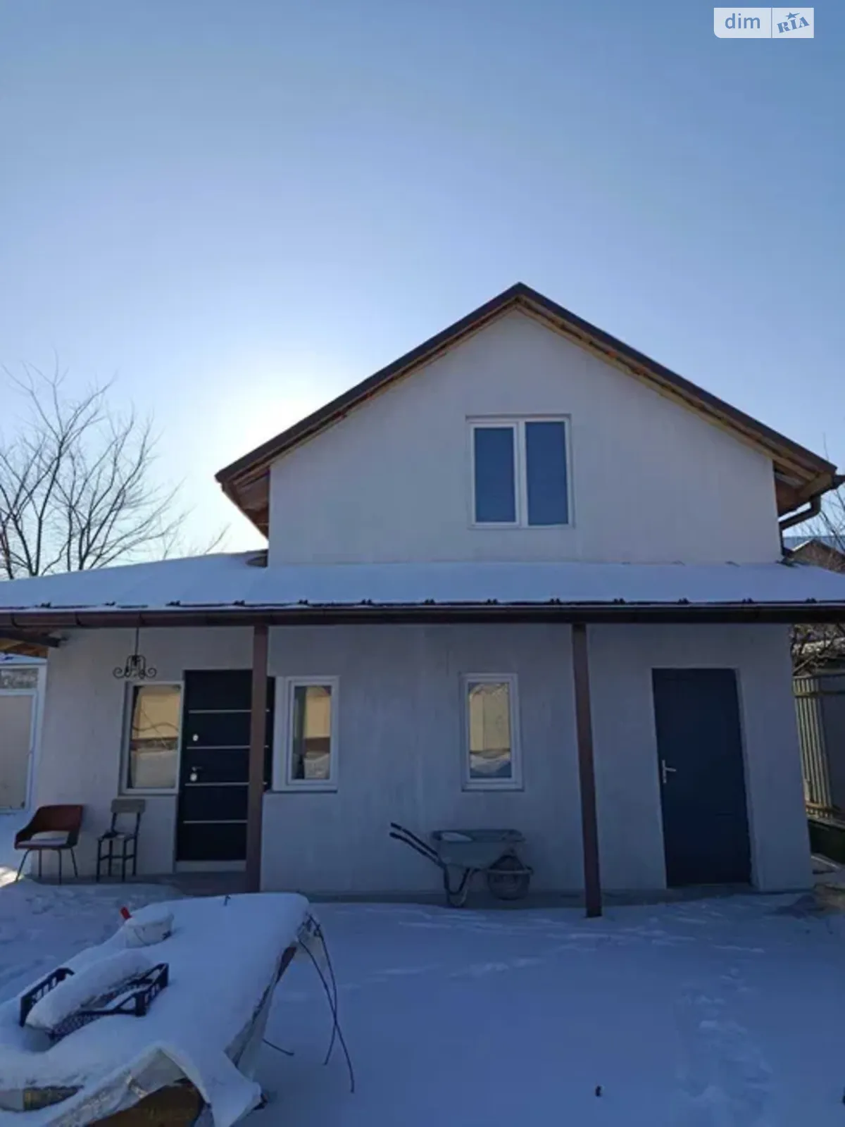 Продается дом на 2 этажа 70 кв. м с бассейном, цена: 55000 $ - фото 1