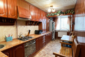 Продажа квартиры, Львовская, Дрогобыч, Нефтяников улица