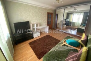 Долгосрочная аренда квартиры, Киев, р‑н. Печерск, ст.м. Печерская, Коновальца Евгения улица, дом 33