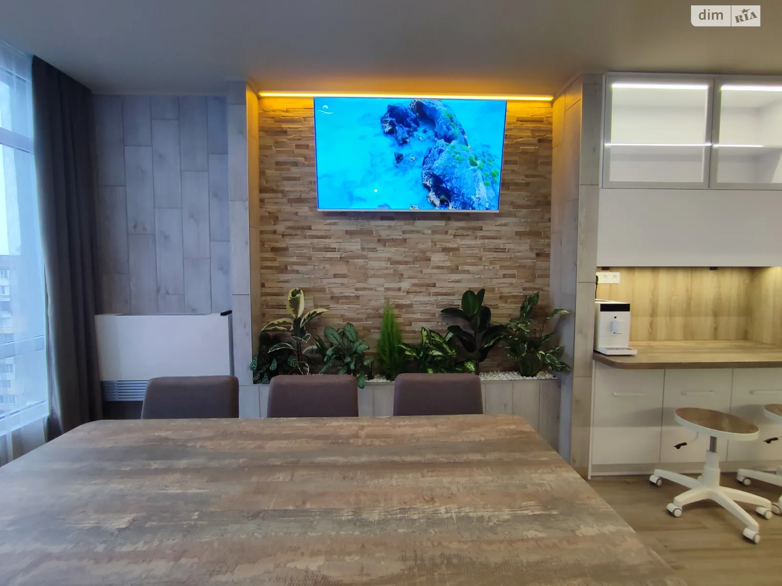 Продается 3-комнатная квартира 91.8 кв. м в Черновцах, цена: 195000 $ - фото 1