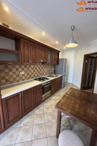 Долгосрочная аренда квартиры, Ивано-Франковск, р‑н. Центр, Национальной Гвардии (Советской Армии) улица, дом 3А, кв. 89