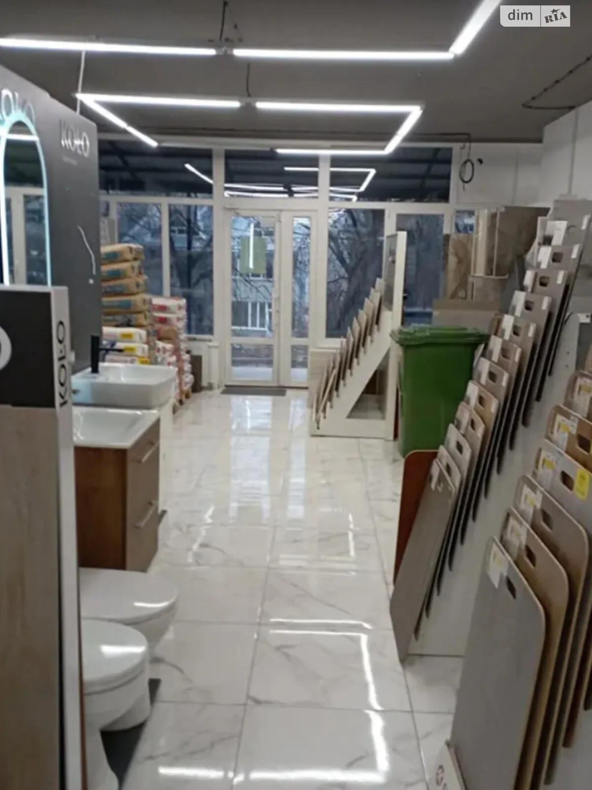 Продается помещения свободного назначения 253 кв. м в 12-этажном здании, цена: 278300 $ - фото 1