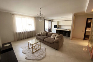 Продаж квартири, Одеса, р‑н. Приморський, Кленова вулиця