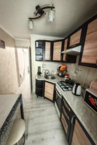 Долгосрочная аренда квартиры, Ивано-Франковск, р‑н. Набережная, Набережная имени Василия Стефаника улица, дом 38