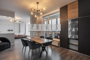 Довгострокова оренда квартири, Київ, р‑н. Чорна Гора, ст.м. Звіринецька(Дружби народів), Андрія Верхогляда (Драгомирова) вулиця, буд. 5