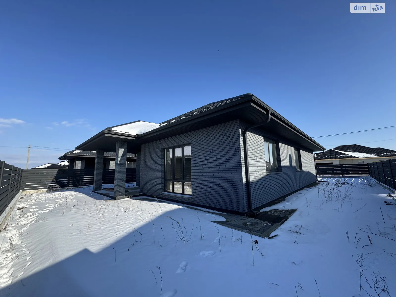 Продается одноэтажный дом 121 кв. м с верандой, цена: 99000 $ - фото 1