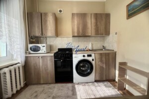 Долгосрочная аренда квартиры, Киев, ст.м. Лукьяновская, Сечевых Стрельцов (Артема) улица, дом 44