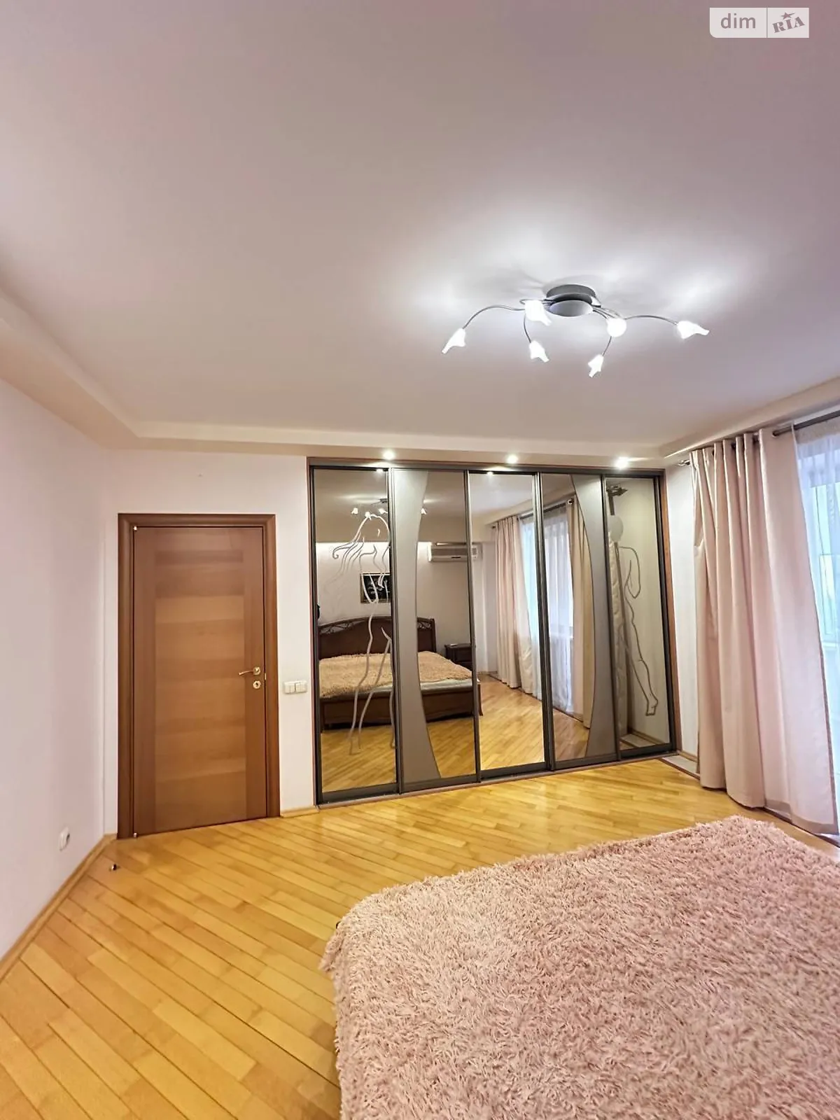 Продается 3-комнатная квартира 127 кв. м в Хмельницком, ул. Свободы - фото 1