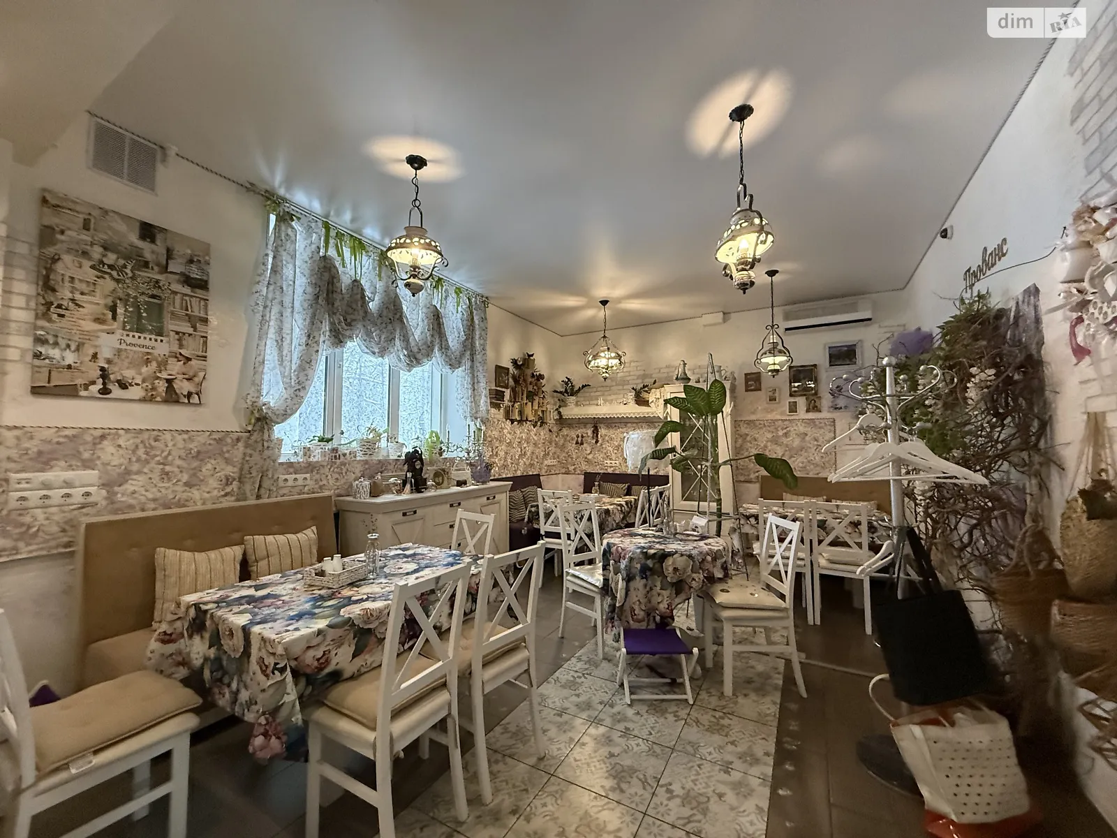 Продается объект сферы услуг 98 кв. м в 1-этажном здании, цена: 22000 $ - фото 1