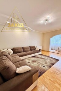 Продаж квартири, Волинська, Липини, Центральна вулиця, буд. 1