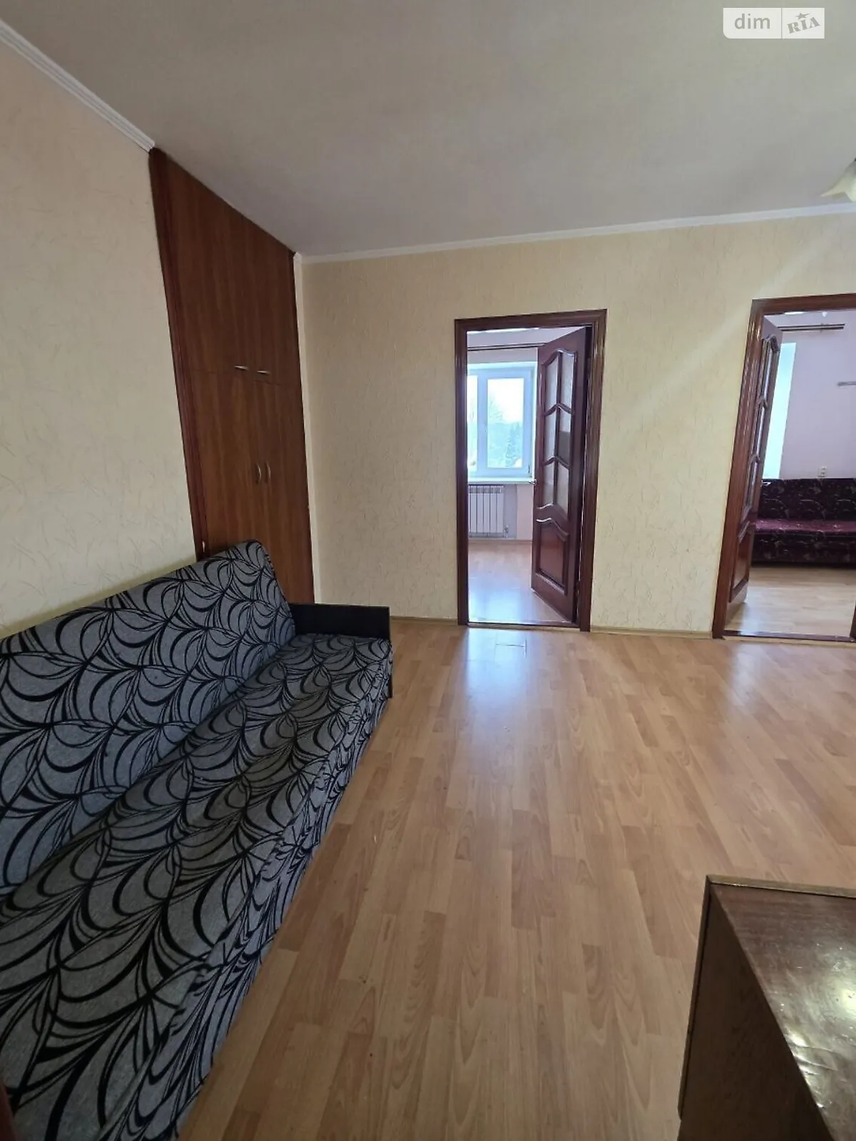 Продается 3-комнатная квартира 43.9 кв. м в Хмельницком, ул. Волочиская, 9 - фото 1
