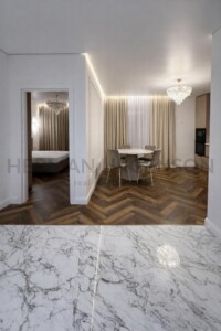 Продаж квартири, Ужгород, р‑н. Мала Прага, Івана Фогарашія вулиця